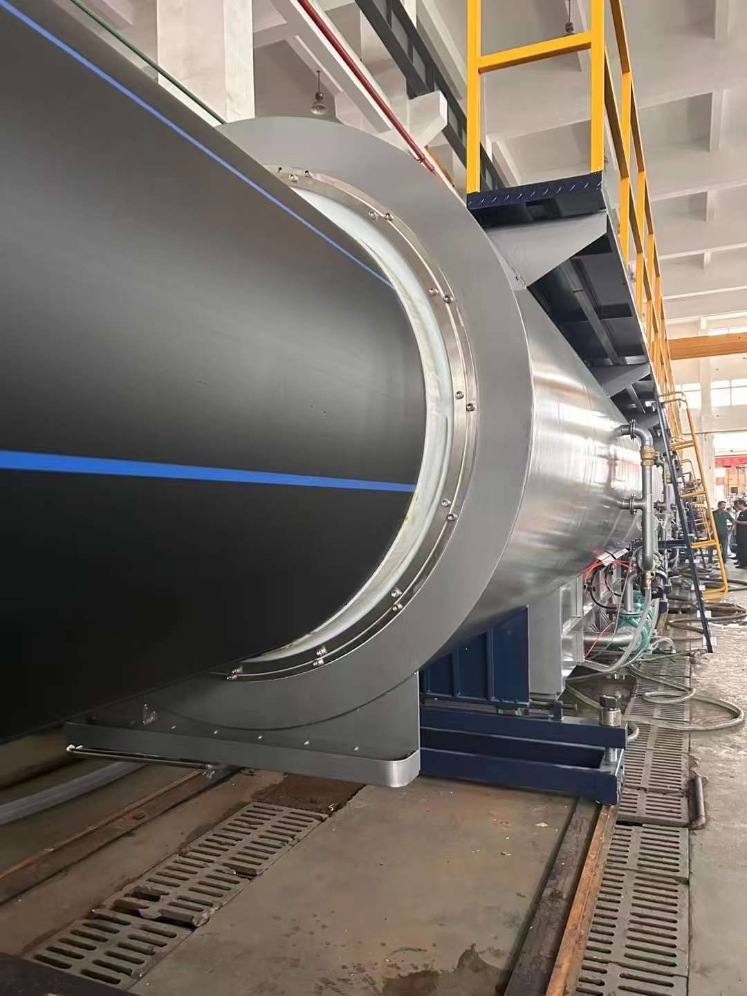 Analisis punca permukaan pitting semasa pengeluaran paip PVC dan paip PE