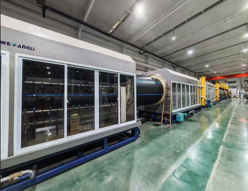Perkara Utama untuk Peralatan Permulaan dan Teknologi Pengeluaran Paip PE dengan Diameter Besar Di Atas 2000mm